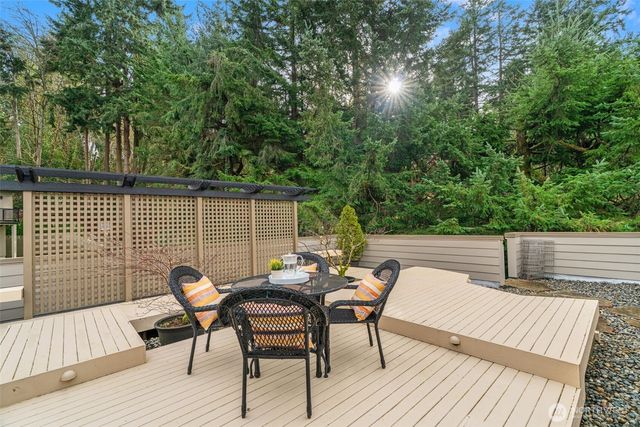 7416 176th Street SW, Edmonds, WA 98026