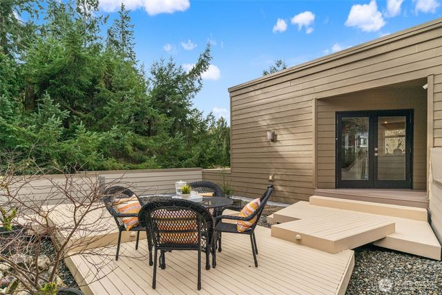 7416 176th Street SW, Edmonds, WA 98026