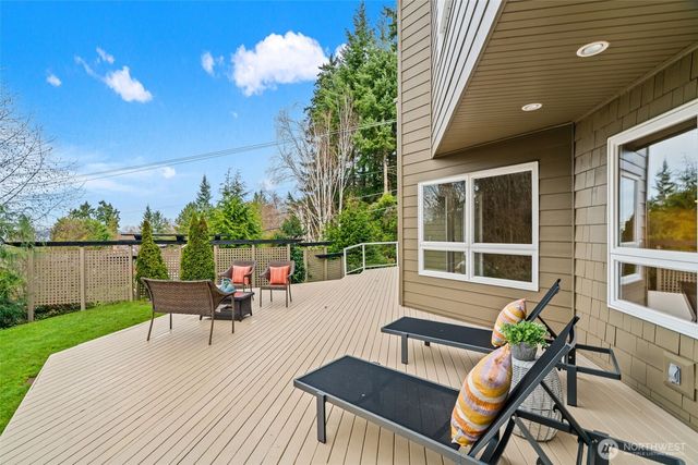 7416 176th Street SW, Edmonds, WA 98026