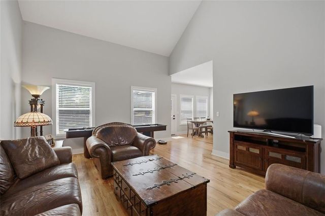 939 Whistler Lane, Canton, GA 30114