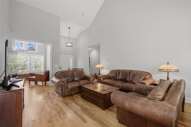 939 Whistler Lane, Canton, GA 30114