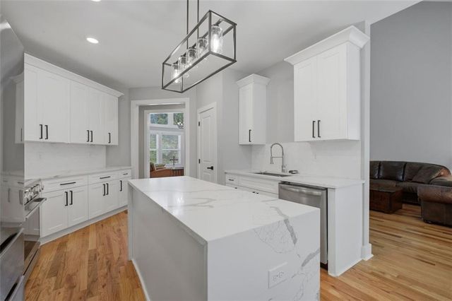 939 Whistler Lane, Canton, GA 30114