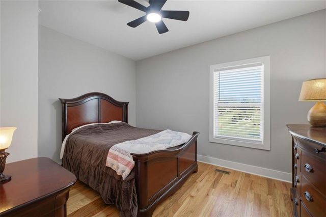 939 Whistler Lane, Canton, GA 30114