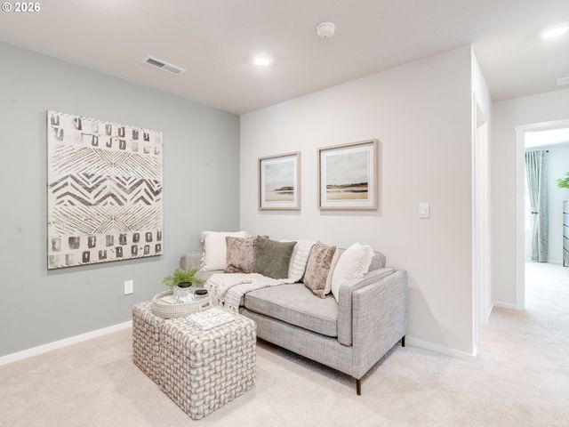 17737 Se Quarry Dr, Vancouver, WA 98683