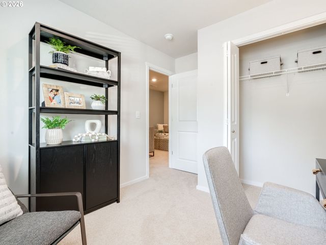 17737 Se Quarry Dr, Vancouver, WA 98683