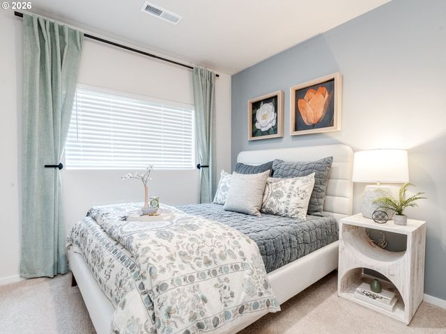 17737 Se Quarry Dr, Vancouver, WA 98683