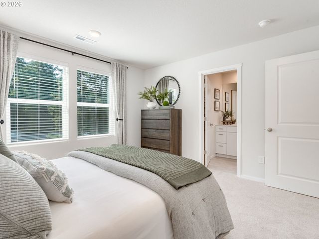 17737 Se Quarry Dr, Vancouver, WA 98683