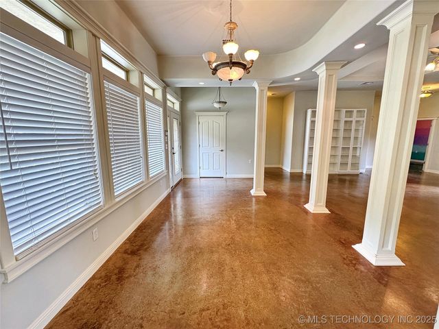 905 Shelley Circle, Tahlequah, OK 74464