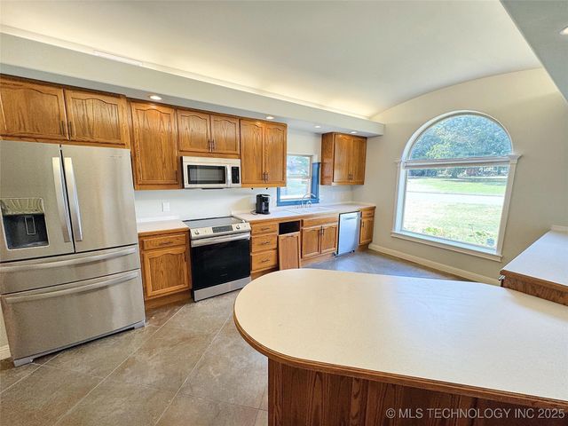 905 Shelley Circle, Tahlequah, OK 74464