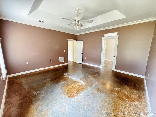 905 Shelley Circle, Tahlequah, OK 74464