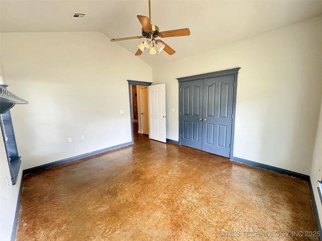 905 Shelley Circle, Tahlequah, OK 74464