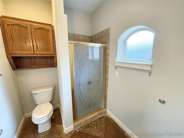 905 Shelley Circle, Tahlequah, OK 74464