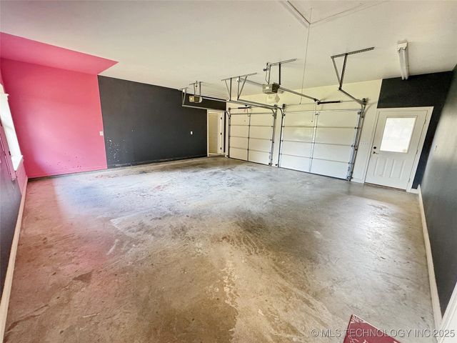 905 Shelley Circle, Tahlequah, OK 74464