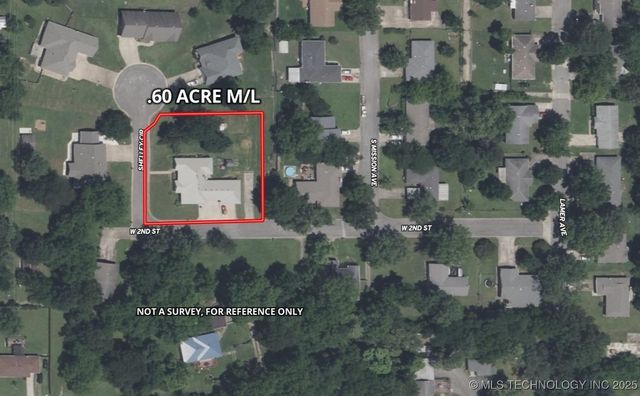 905 Shelley Circle, Tahlequah, OK 74464