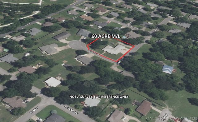 905 Shelley Circle, Tahlequah, OK 74464