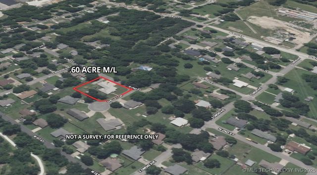 905 Shelley Circle, Tahlequah, OK 74464