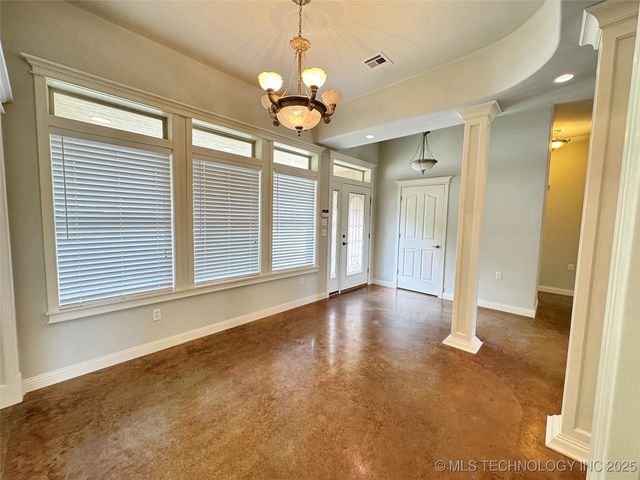 905 Shelley Circle, Tahlequah, OK 74464