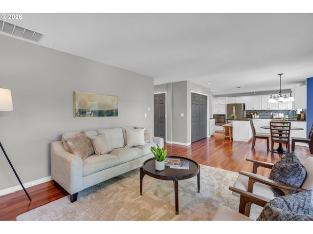 11197 Sw BELNAP Ct, Wilsonville, OR 97070