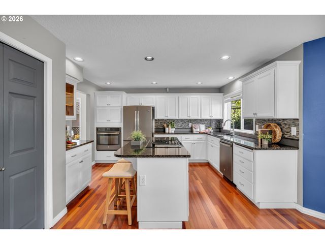 11197 Sw BELNAP Ct, Wilsonville, OR 97070