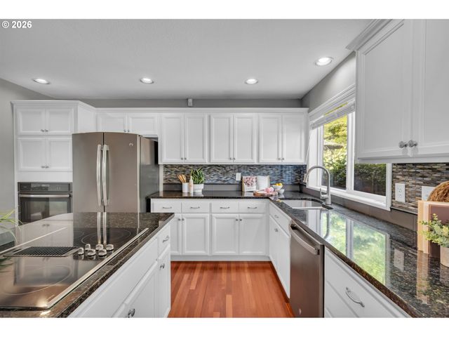 11197 Sw BELNAP Ct, Wilsonville, OR 97070