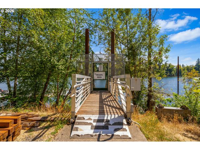 11197 Sw BELNAP Ct, Wilsonville, OR 97070
