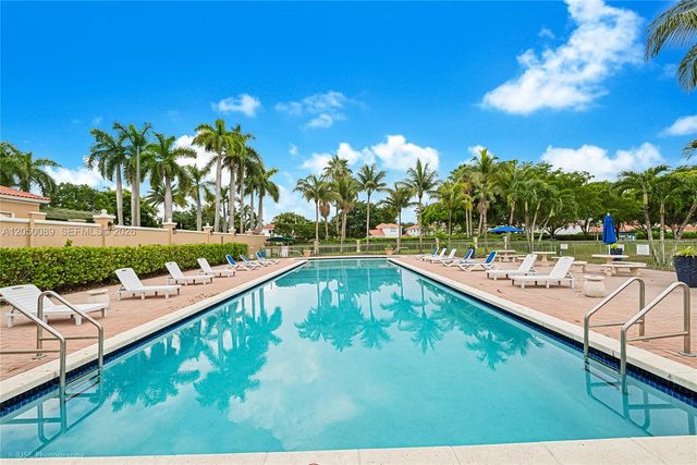 6700 NW 114th Avenue 923, Doral, FL 33178