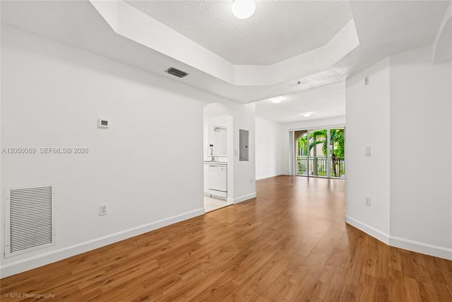 6700 NW 114th Avenue 923, Doral, FL 33178