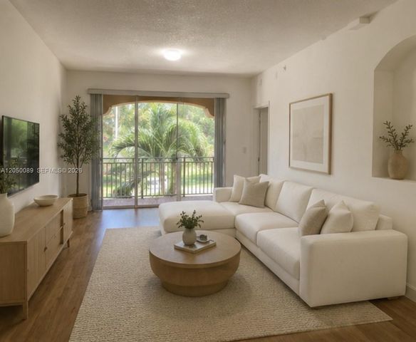 6700 NW 114th Avenue 923, Doral, FL 33178