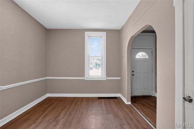 366 Suburban Avenue, St Louis, MO 63135
