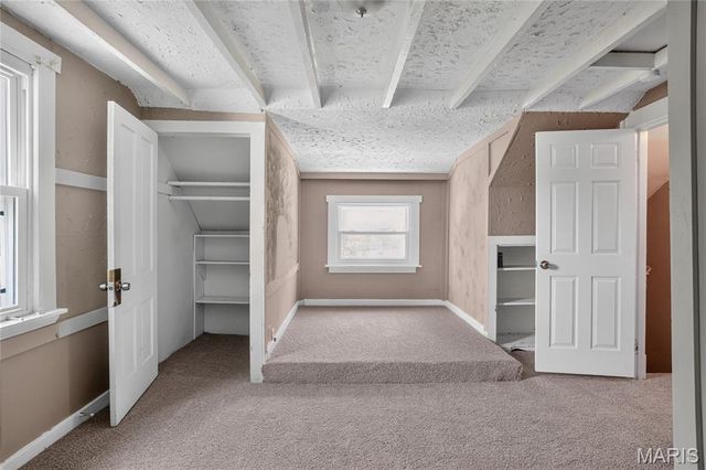 366 Suburban Avenue, St Louis, MO 63135