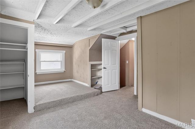 366 Suburban Avenue, St Louis, MO 63135