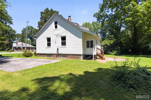 366 Suburban Avenue, St Louis, MO 63135