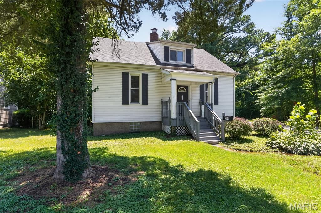 366 Suburban Avenue, St Louis, MO 63135