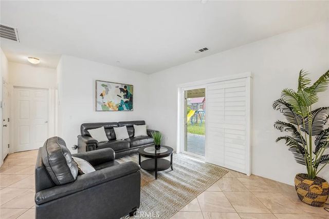 10995 Coalinga Ave, Montclair, CA 91763