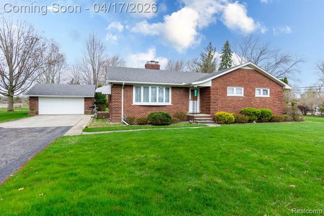 29110 Olmstead Road, Flat Rock, MI 48134