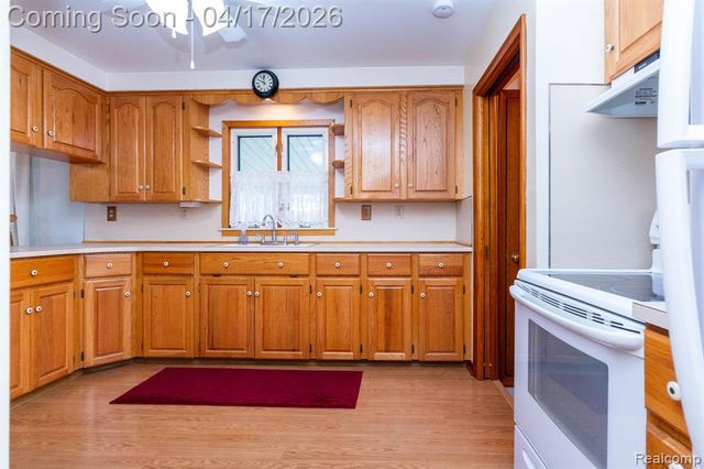 29110 Olmstead Road, Flat Rock, MI 48134