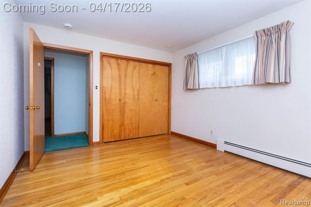 29110 Olmstead Road, Flat Rock, MI 48134