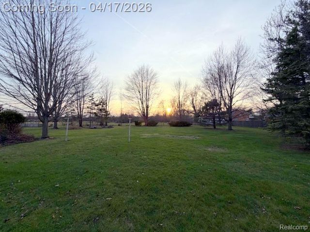 29110 Olmstead Road, Flat Rock, MI 48134