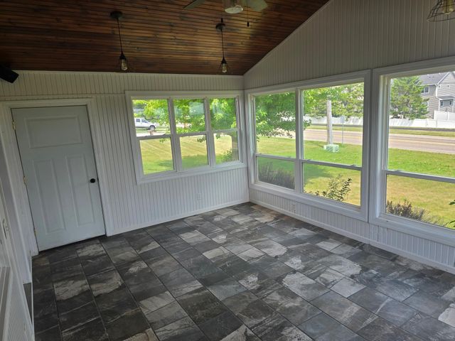 20483 Hamburg Avenue, Lakeville, MN 55044
