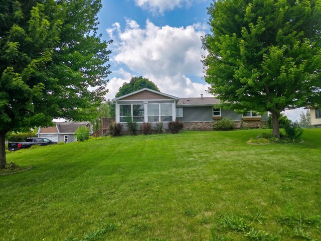 20483 Hamburg Avenue, Lakeville, MN 55044