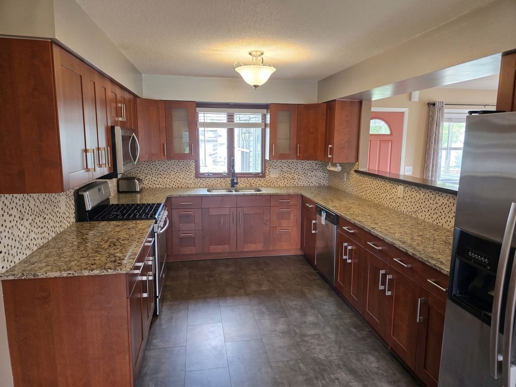 20483 Hamburg Avenue, Lakeville, MN 55044 — photo 4