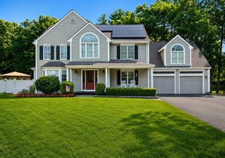 10 Lanes End, Stoughton, MA 02072