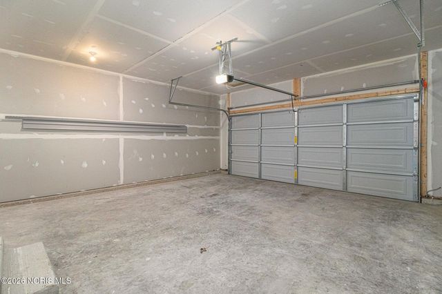 1062 Seneca Drive, Wauseon, OH 43567