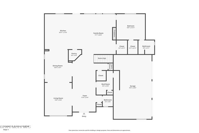 15 Hobart Street, Marlboro, NJ 07746