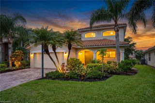 1541 Birdie DR, Naples, FL 34120