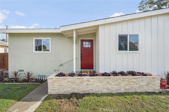 2306 Carfax, Long Beach, CA 90815