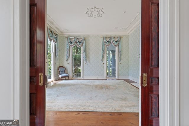 617 Dixie Avenue, Madison, GA 30650