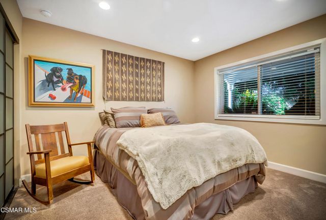 22335 De Grasse Drive, Calabasas, CA 91302