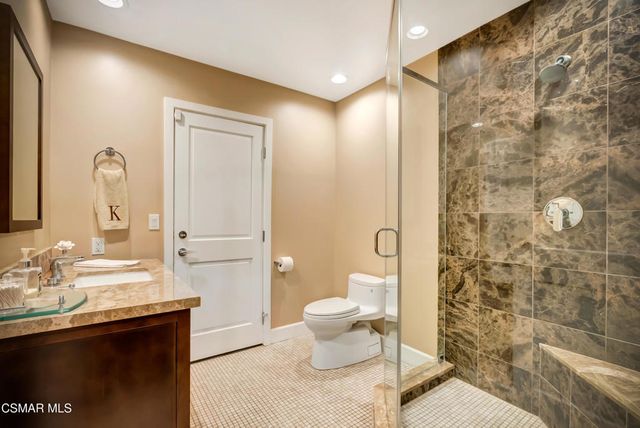 22335 De Grasse Drive, Calabasas, CA 91302