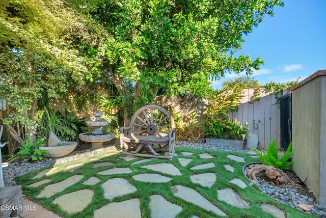 22335 De Grasse Drive, Calabasas, CA 91302